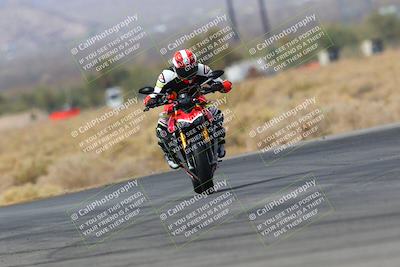 media/Apr-09-2022-SoCal Trackdays (Sat) [[c9e19a26ab]]/Turns 16 and 17 Exit (1030am)/